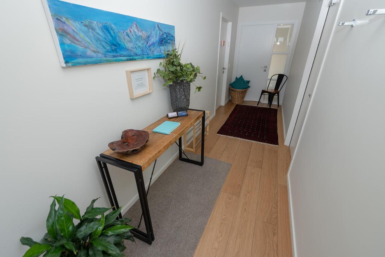 Cairnsmore Apartment Лейк Текапо Екстериор снимка