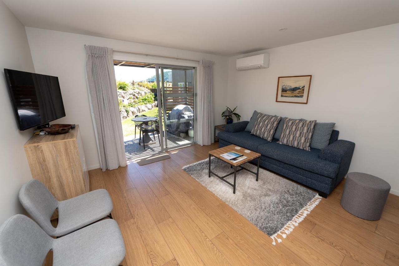 Cairnsmore Apartment Лейк Текапо Екстериор снимка